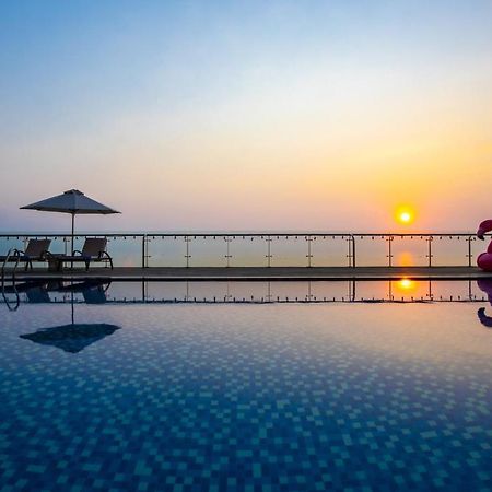 Serene Beach Hotel Danang Εξωτερικό φωτογραφία