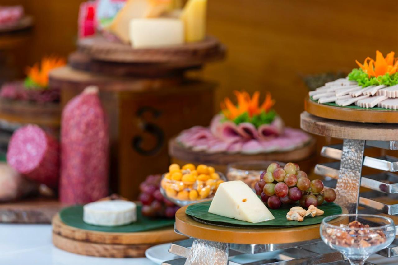 Serene Beach Hotel Danang Εξωτερικό φωτογραφία