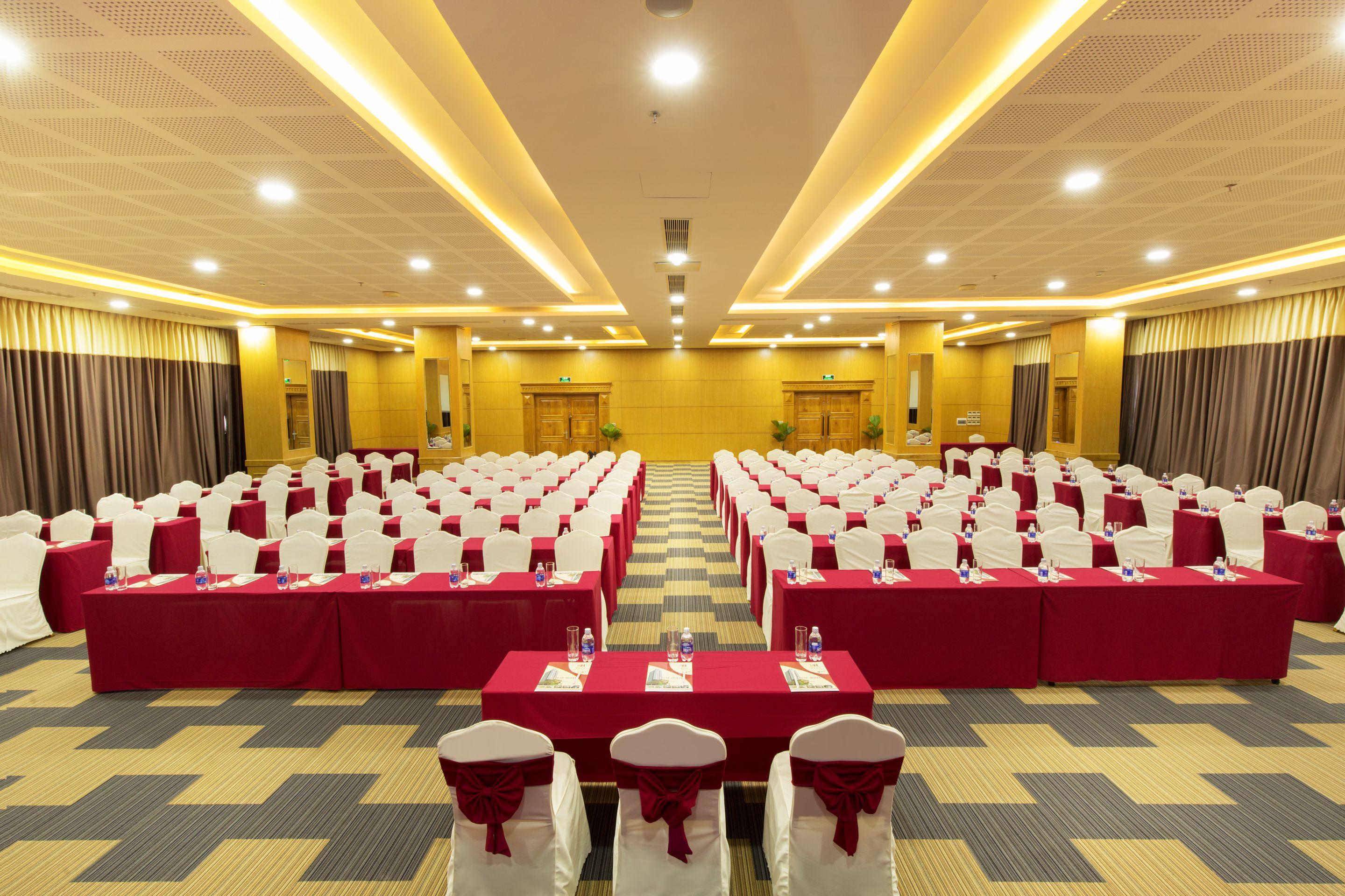 Serene Beach Hotel Danang Εξωτερικό φωτογραφία